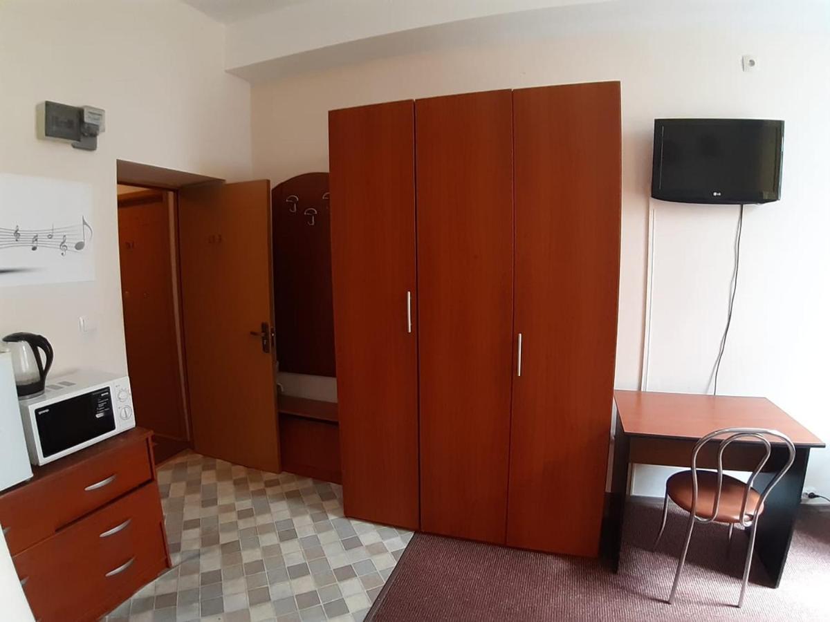 Old Town Friendly And Lovely Apartment Bukarest Exteriör bild